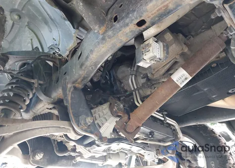 2015 Ram 1500 Laramie z USA, uszkodzony, nr VIN 1C6RR7VM8FS579227